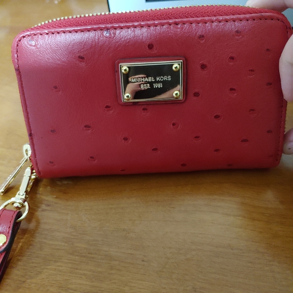 Michael Kors clutch/ wristlet